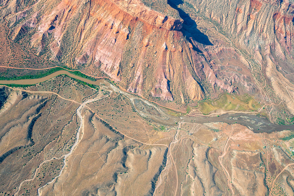 Colorado_River_and_Dolores_River_Confluence