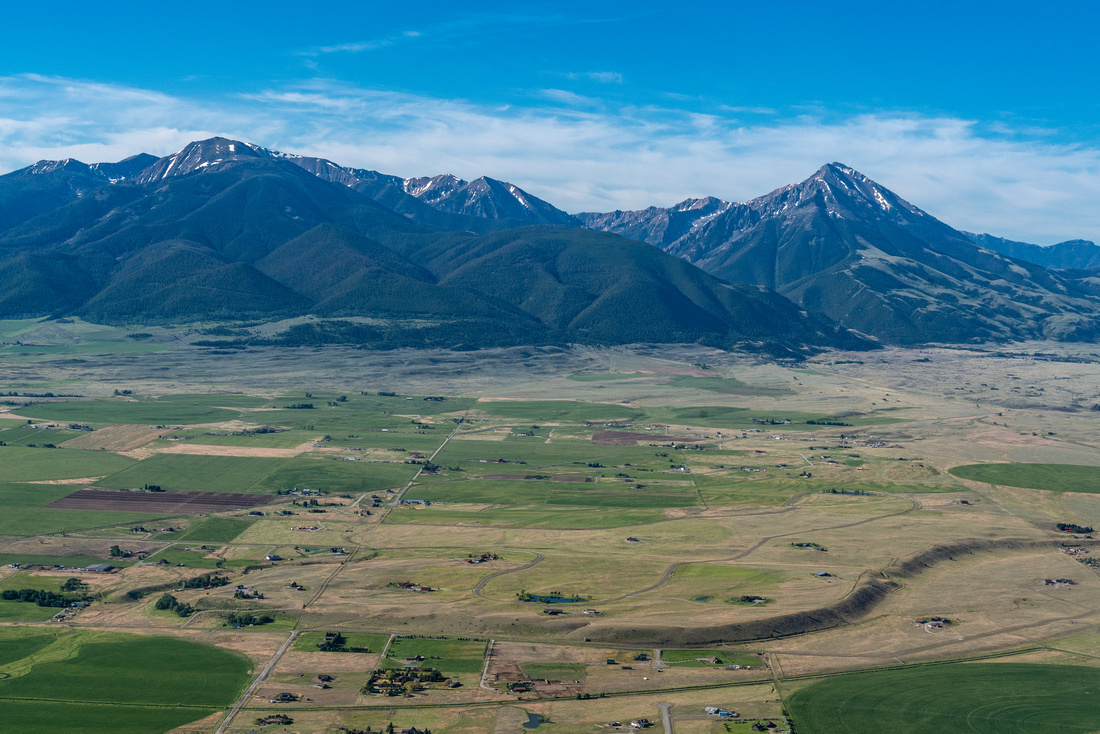 Paradise Valley and Yellowstone River