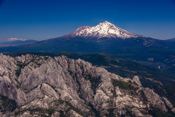 Castle Crags and Mt Shasta-3