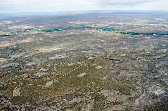 natural gas development in the Uinta Basin near the White River